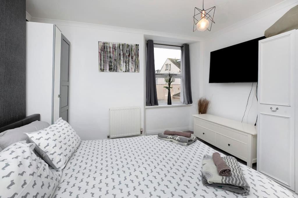 Beach Front Flat Shaldon With Parking Bagian luar foto