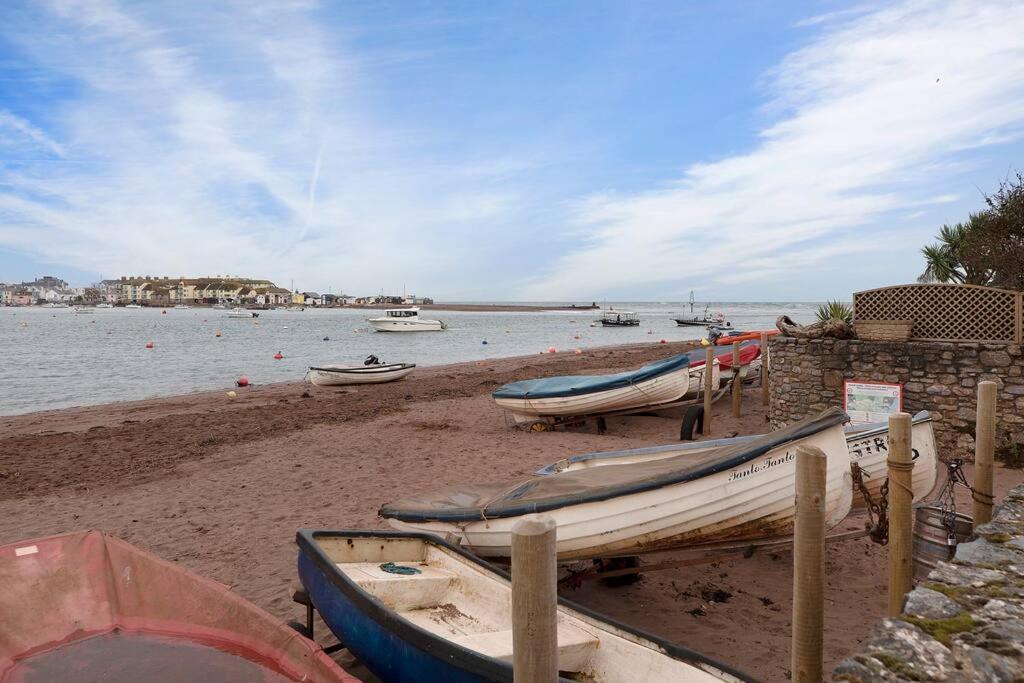 Beach Front Flat Shaldon With Parking Bagian luar foto