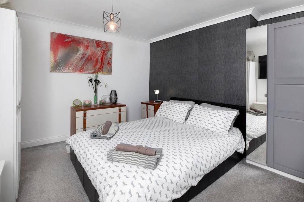 Beach Front Flat Shaldon With Parking Bagian luar foto